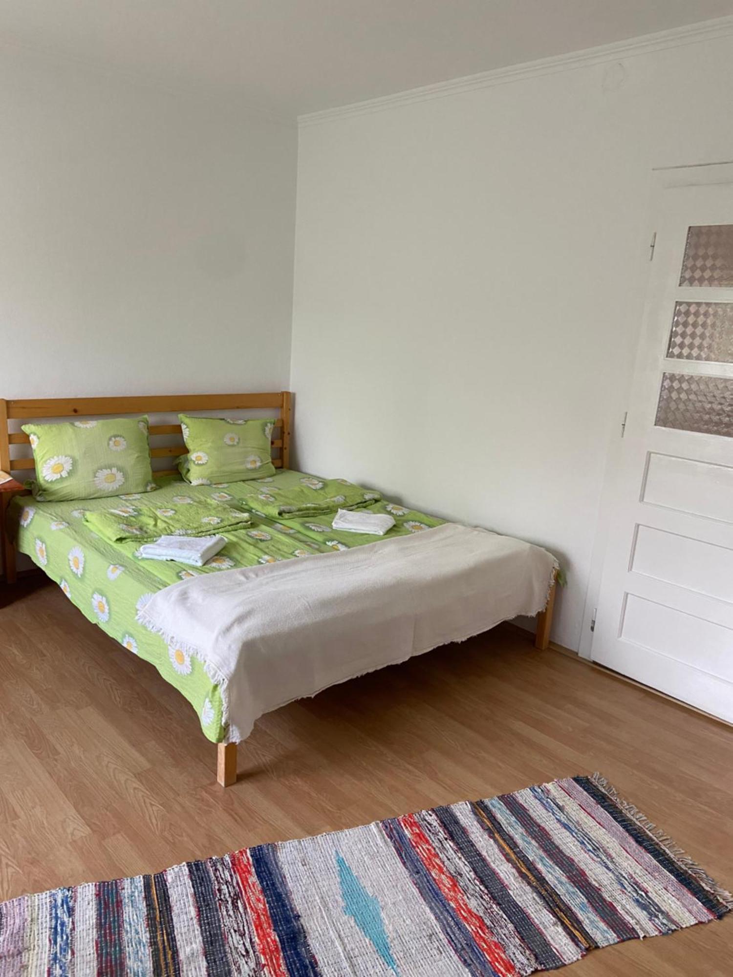 Balazs Vendeghaz Aparthotel Lupeni  Εξωτερικό φωτογραφία